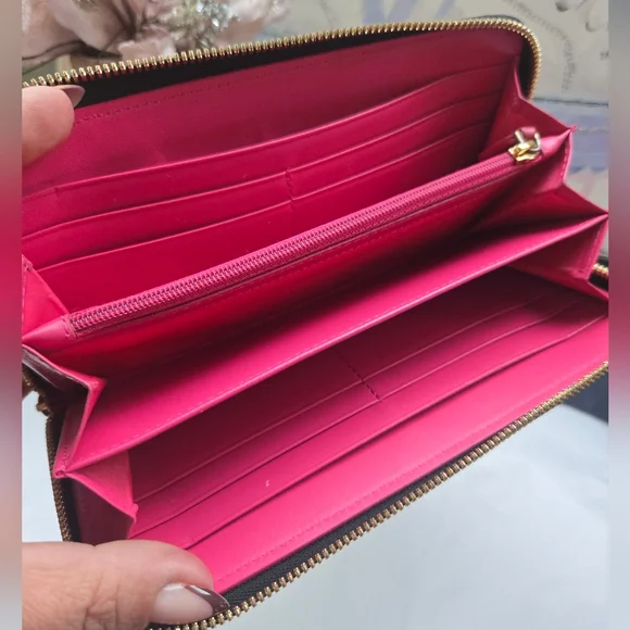MCM Brown and Pink Visetos Diamond Ziparound Long Continental Wallet VGUC - Picture 8 of 13